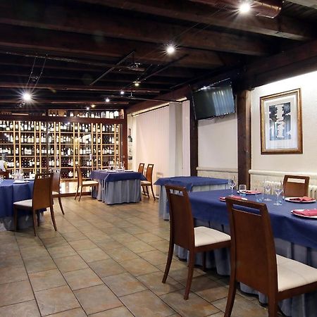 Hotel Rural Los Abuelos Montemayor de Pililla المظهر الخارجي الصورة