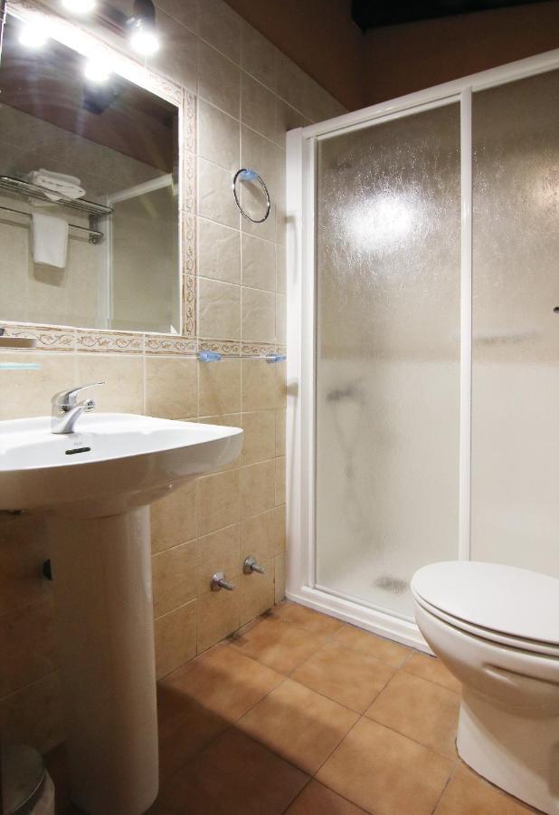 Hotel Rural Los Abuelos Montemayor de Pililla المظهر الخارجي الصورة